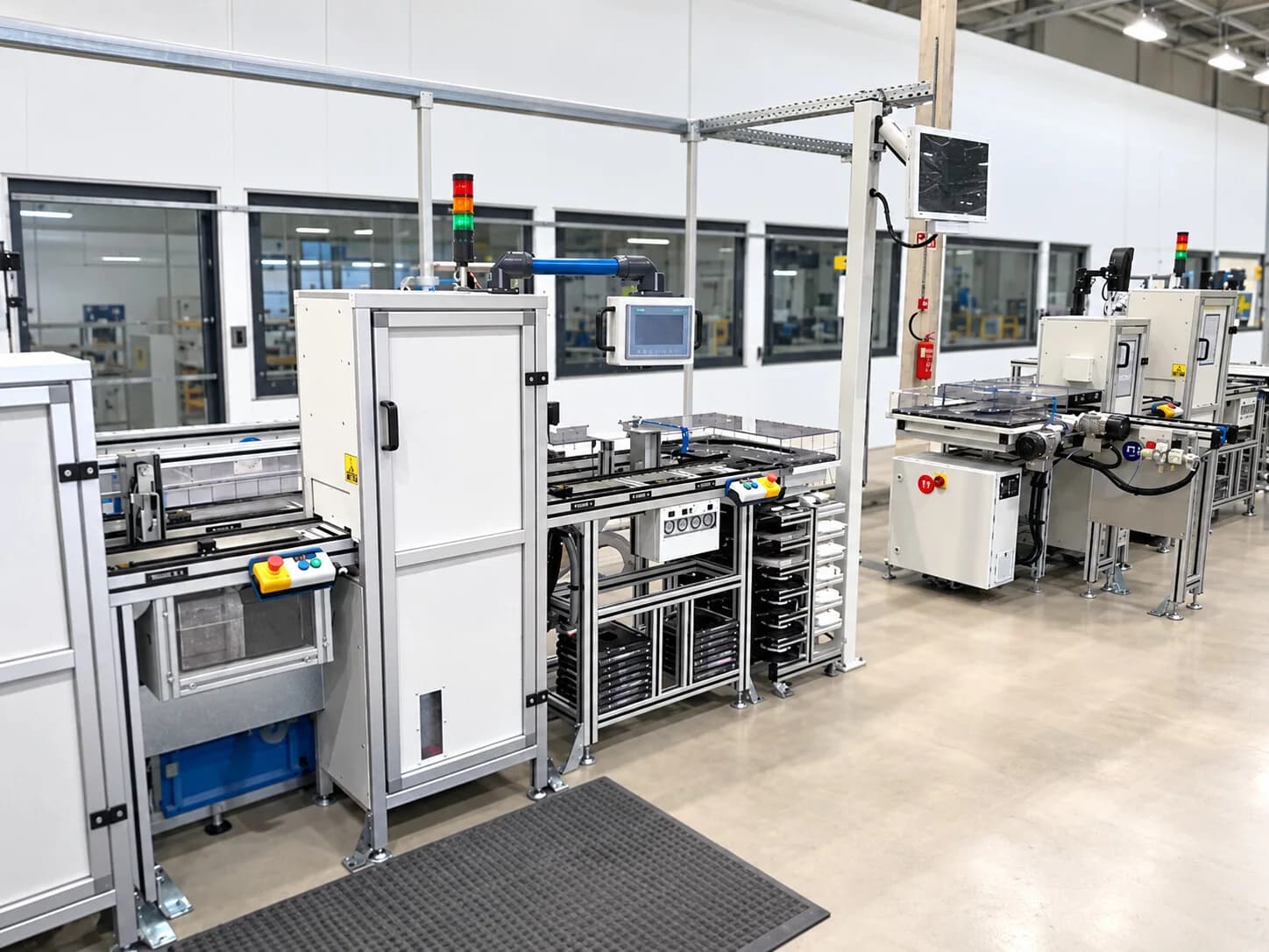 Automatisierte Fertigungslinien – Robot-Service